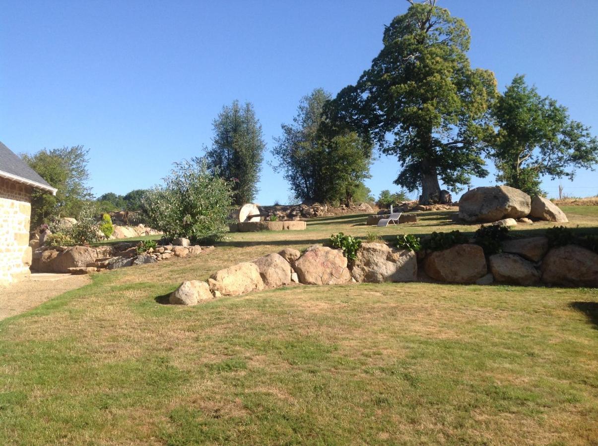 Les Rocailles Hotel La Foret-Auvray ภายนอก รูปภาพ