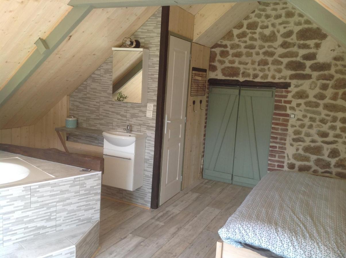 Les Rocailles Hotel La Foret-Auvray ภายนอก รูปภาพ
