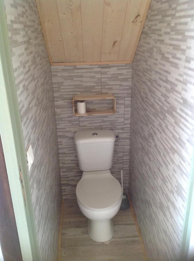 Les Rocailles Hotel La Foret-Auvray ภายนอก รูปภาพ