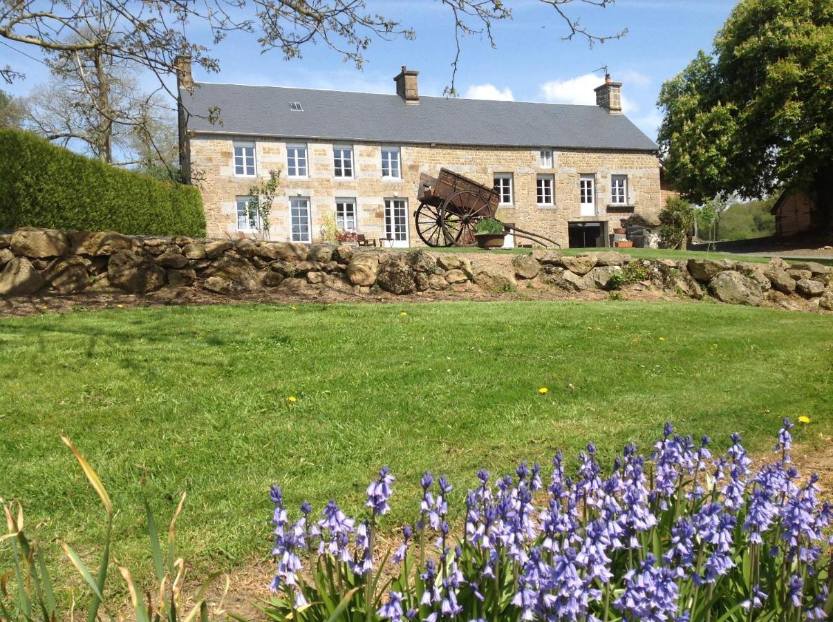 Les Rocailles Hotel La Foret-Auvray ภายนอก รูปภาพ