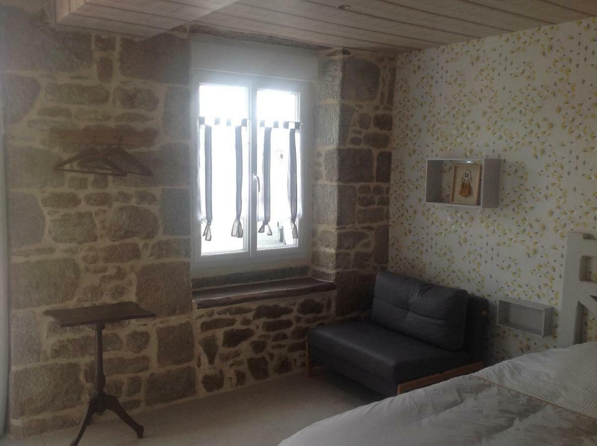 Les Rocailles Hotel La Foret-Auvray ภายนอก รูปภาพ