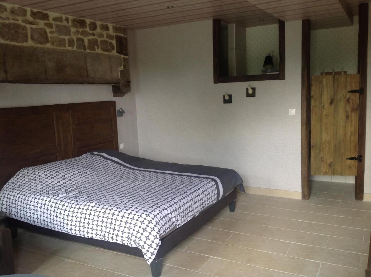 Les Rocailles Hotel La Foret-Auvray ภายนอก รูปภาพ